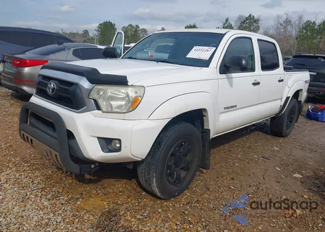 2015 Toyota Tacoma Prerunner V6 из США, поврежденный, VIN 5TFJU4GN5FX073155